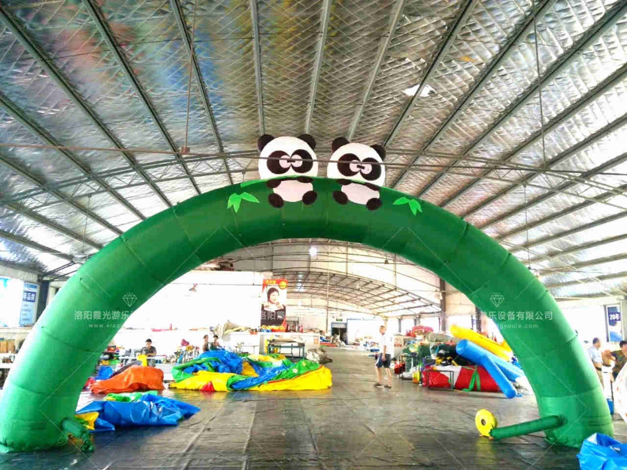 萍乡熊猫喷绘拱门